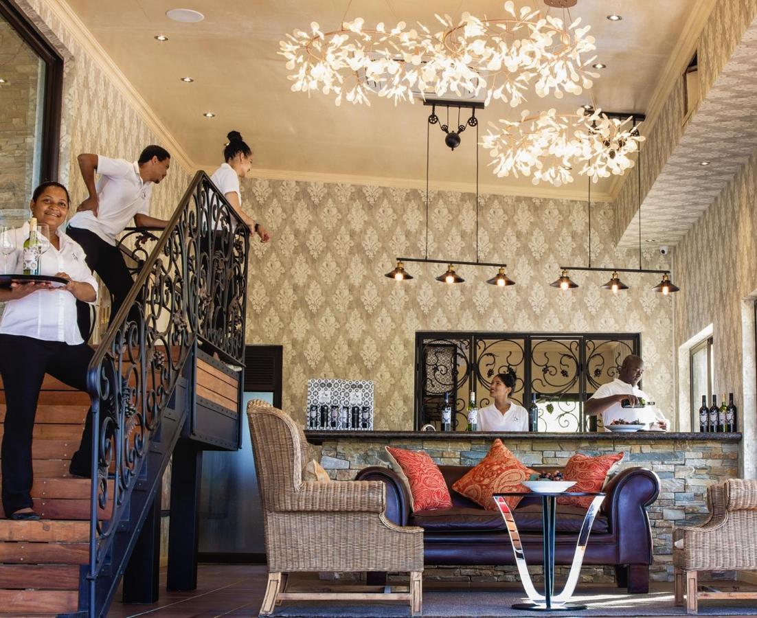 Alluvia Boutique Winery & Luxury Accommodation สเตลเลนบอช ภายนอก รูปภาพ The Coffee Shop