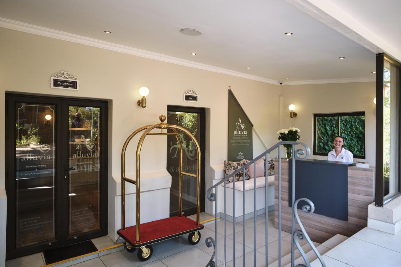 Alluvia Boutique Winery & Luxury Accommodation สเตลเลนบอช ภายนอก รูปภาพ